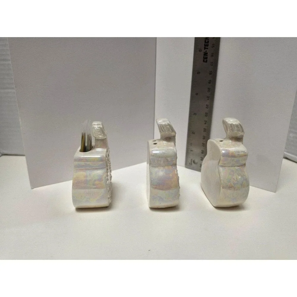 vintage souvenir salt and pepper shakers toothpick holder Opryland USA Nashville